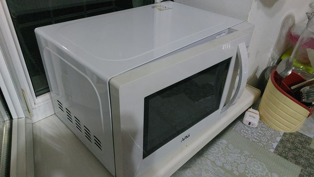 Микроволновка, продам срочно