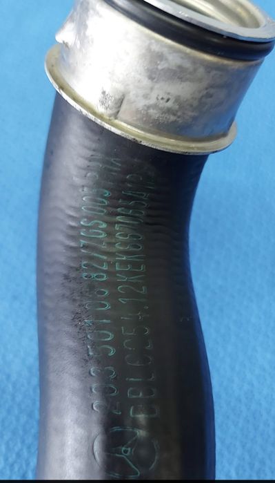 Оригинални маркучи кулер,водни ,въздуховод  мерцедес W203 2.2CDI 2004г