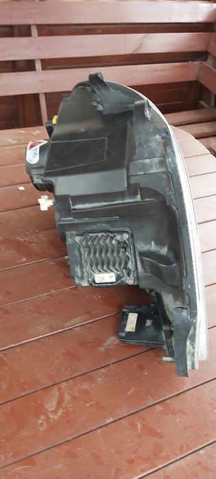 Продам Фару Даф 106