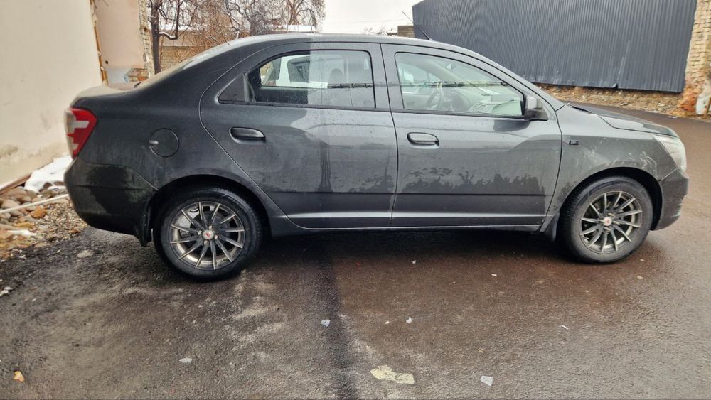 Diska ballon sotiladi