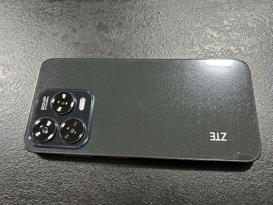 Blade V70 VITA  NOU