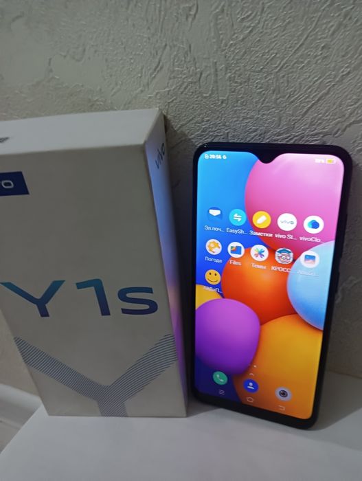 Продам Телефон ВИВО У 1  S