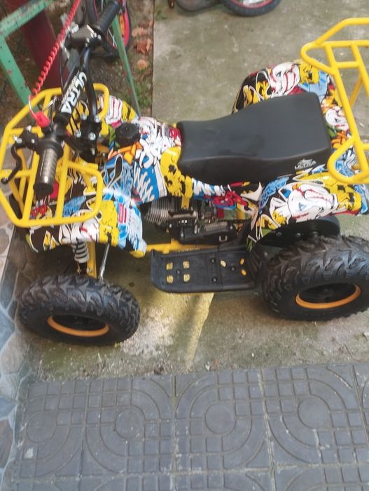 Vând ATV copii pe benzină