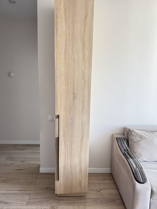 Продам шкаф пенал