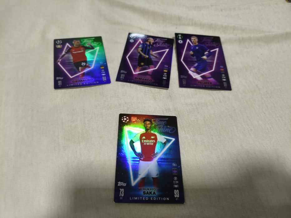 Cartonase Topps MATCH ATTAX, Panini si cutie pentru cartonase.