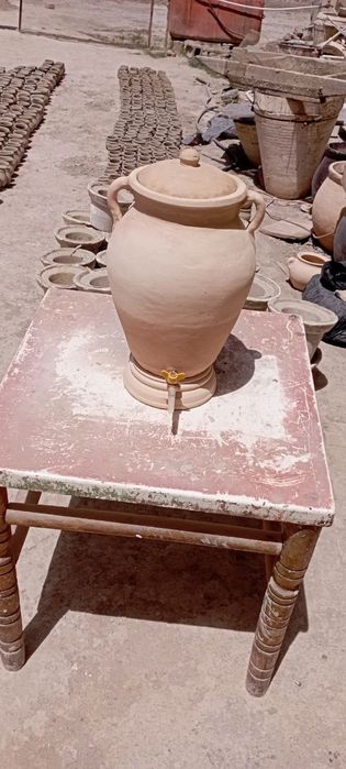 Suv ko'za muzdek suv