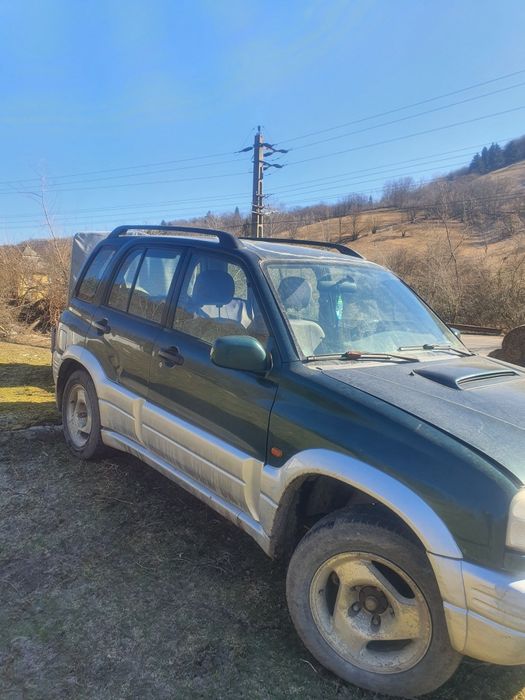 Vând Grand Vitara