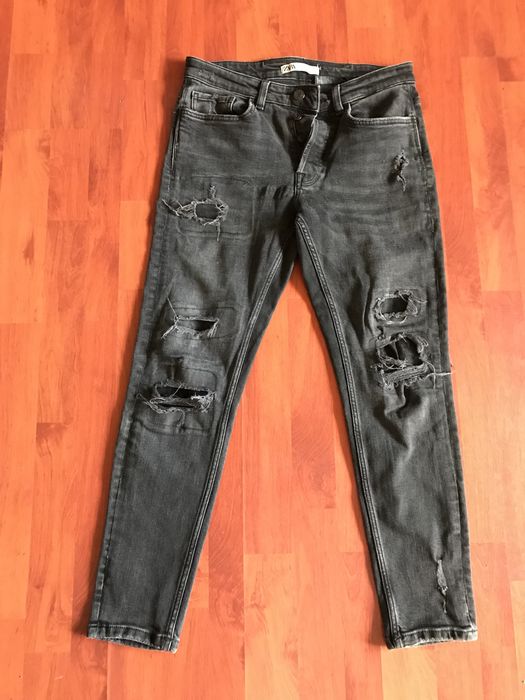Blugi Zara barbati marimea 40