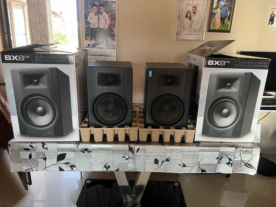 M-Audio BX8 D3 Студийни Колони