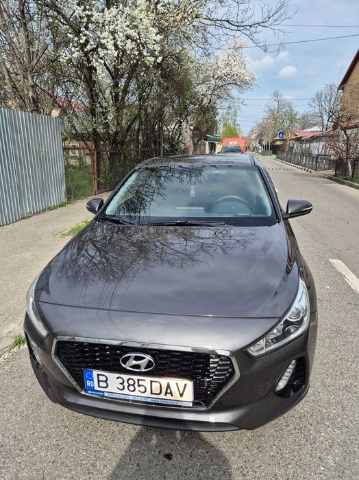 Vând  Hyundai I 30