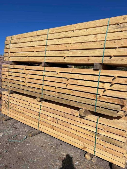 Дървен материал / Греди