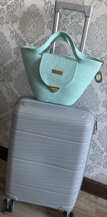 Сумки женские кожанные