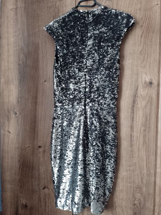 Rochie cu paiete argintii