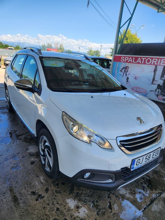PEUGEOT  model  2008 AUTOMAT  înscris recent  SI VARIANTE AUTO