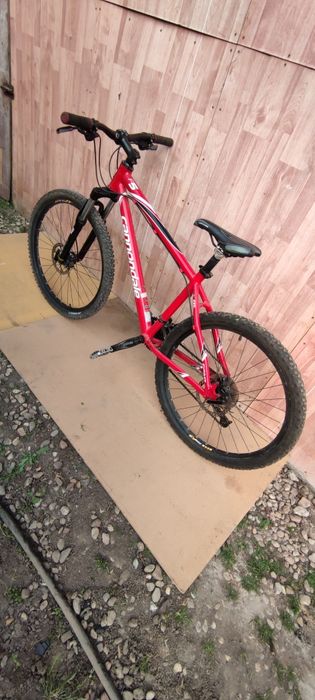 Bicicleta Cannondale, CUBE