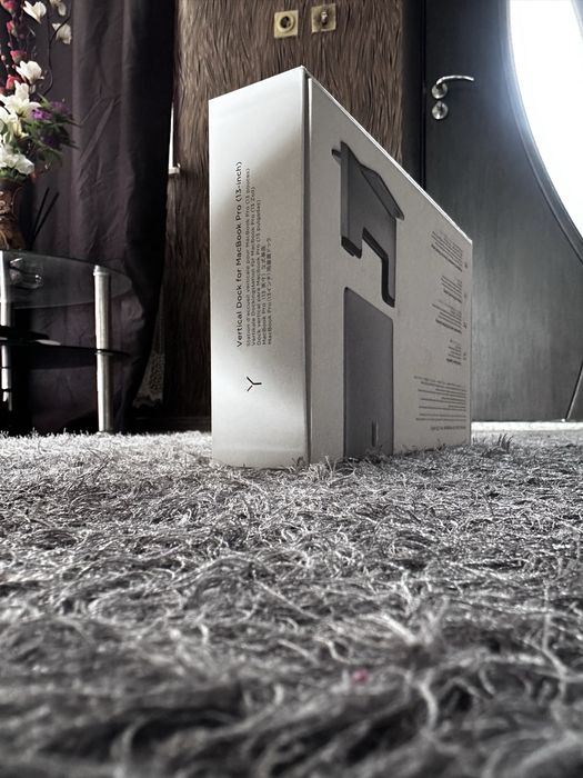 Brydge vertical Dock