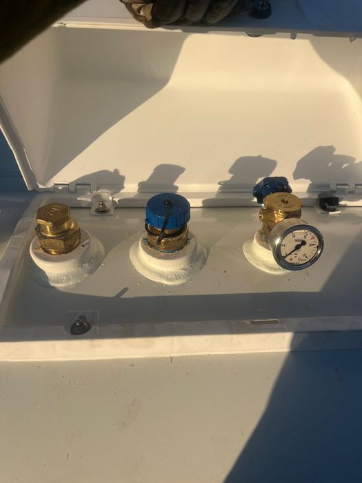 *Bazine Gaz Rezervoare Gpl Butelii