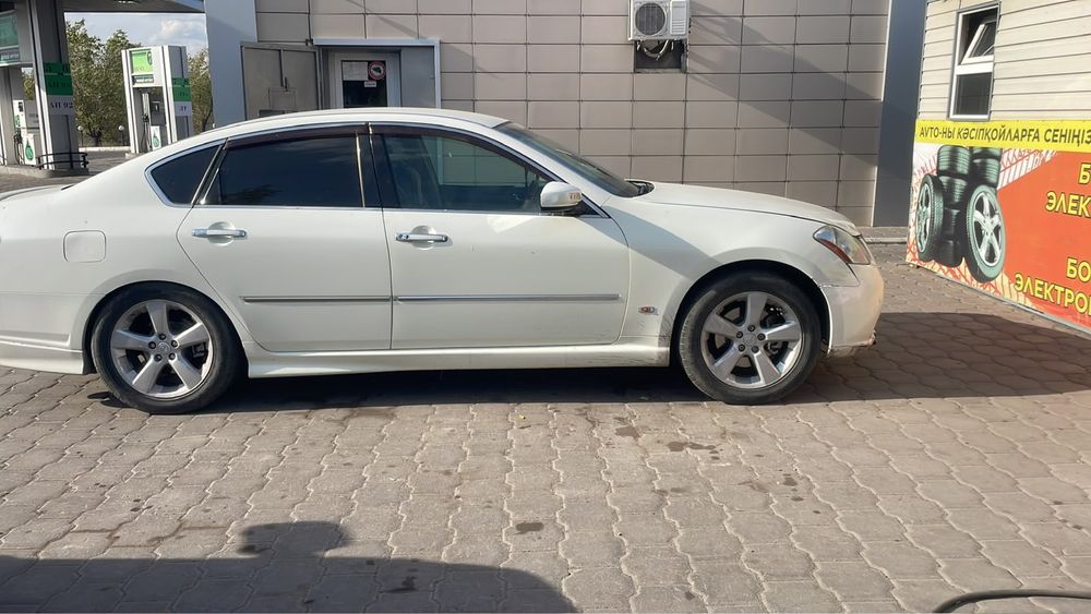Продается Nissan fuga 2006 года