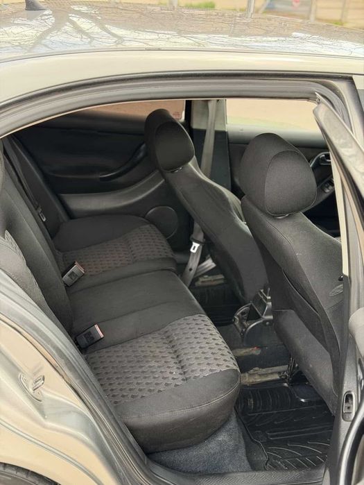 Кола Seat Leon 1.9