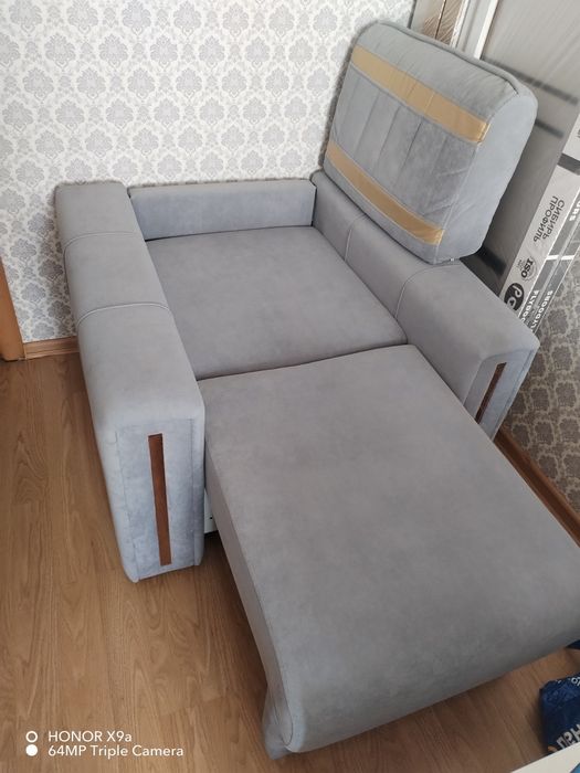 Продам кресло раздвижное.