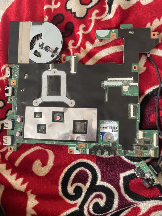 Материнский плата от ленова