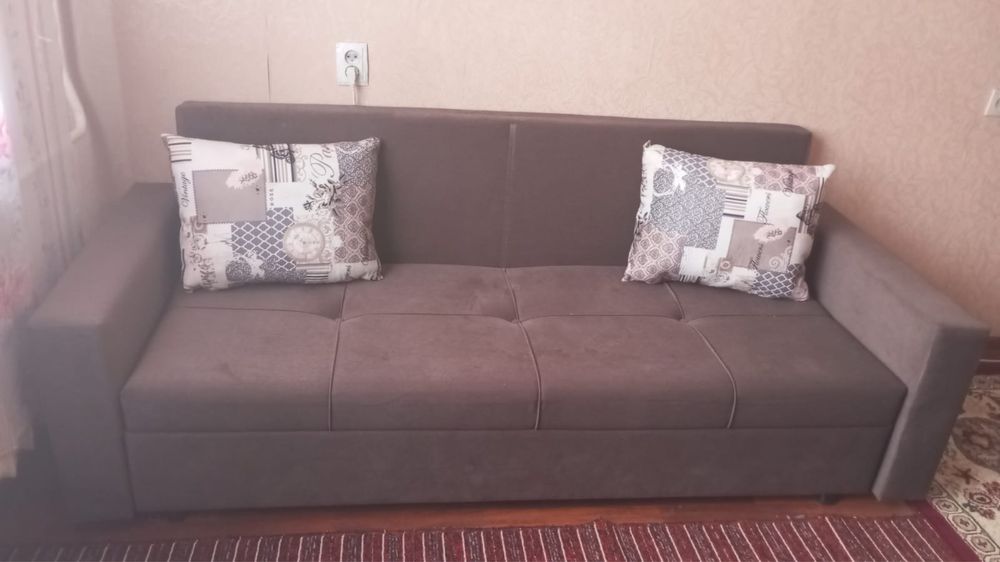 Продам диван. Срочно из за переезда
