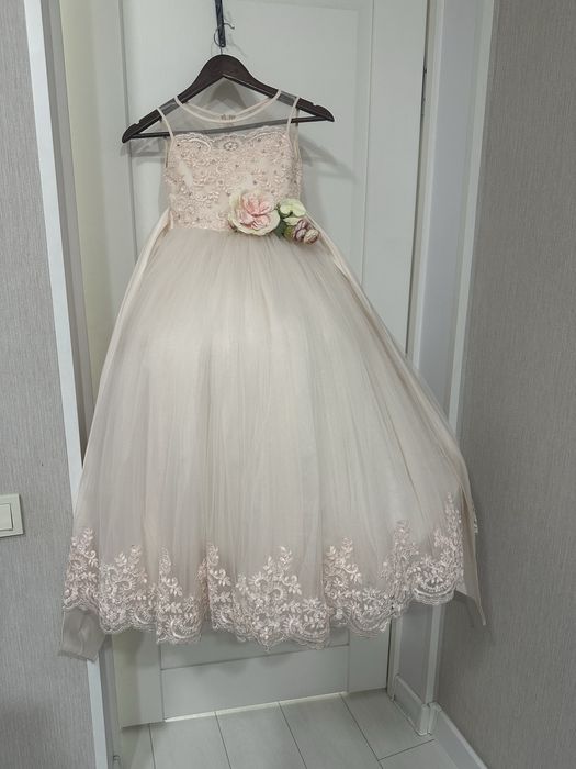 Пышное платье для девочки