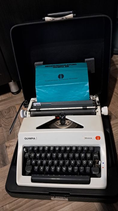 Mașină de scris Olympia