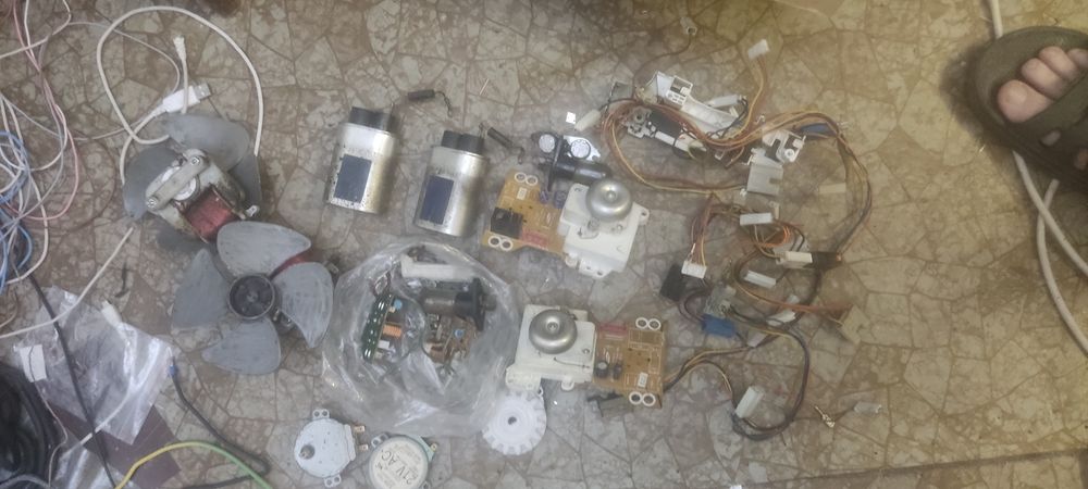 Запчасти к микроволновки Samsung и др.