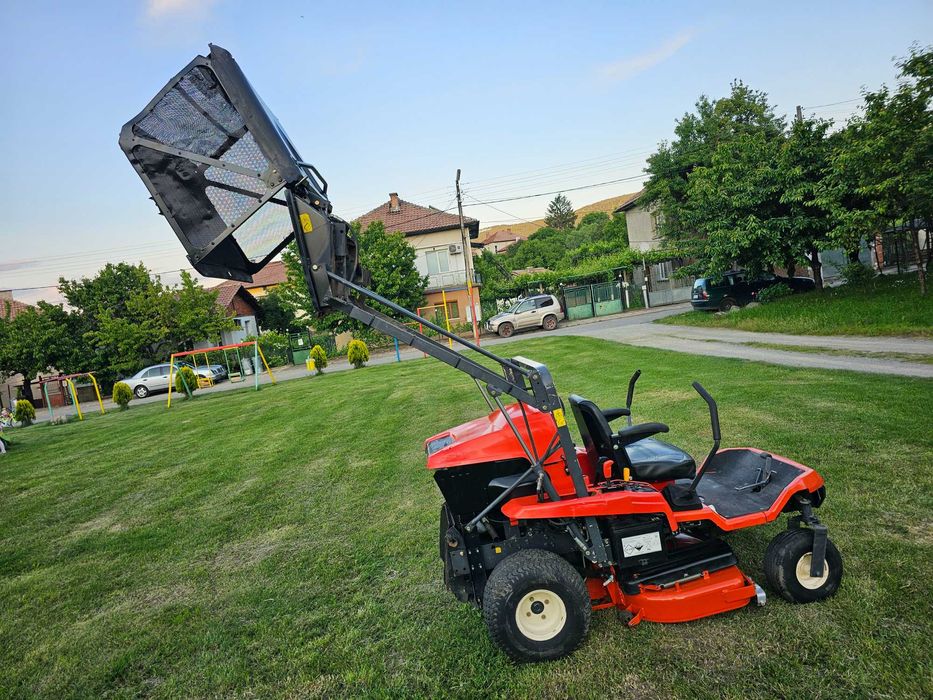 Тракторна Косачка KUBOTA/DISEL. 0. Градус на завиване.  ПЕРФЕКТНА