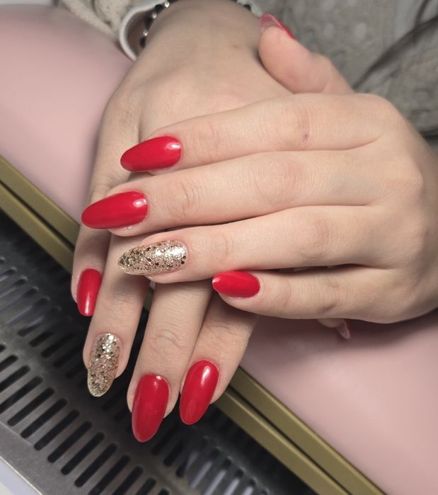 Manichiura Brasov - Unghii cu gel