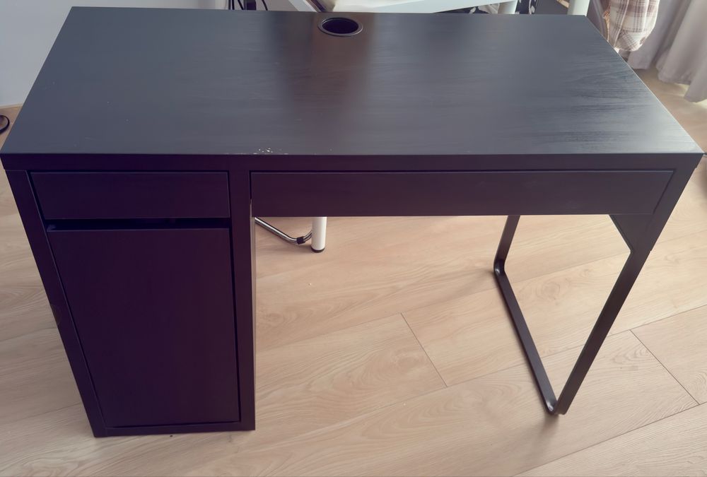 Бюро Micke- IKEA