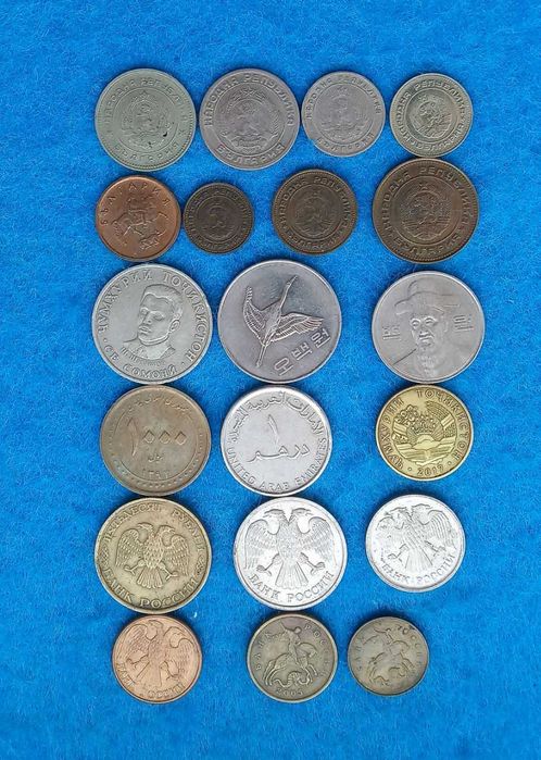 монеты разных стран 60 штук
