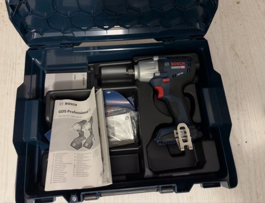 Bormasina impact Bosch 18V