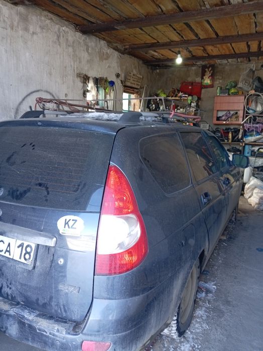 Продам Ваз приора универсал, надо делать ремонт двигателя.