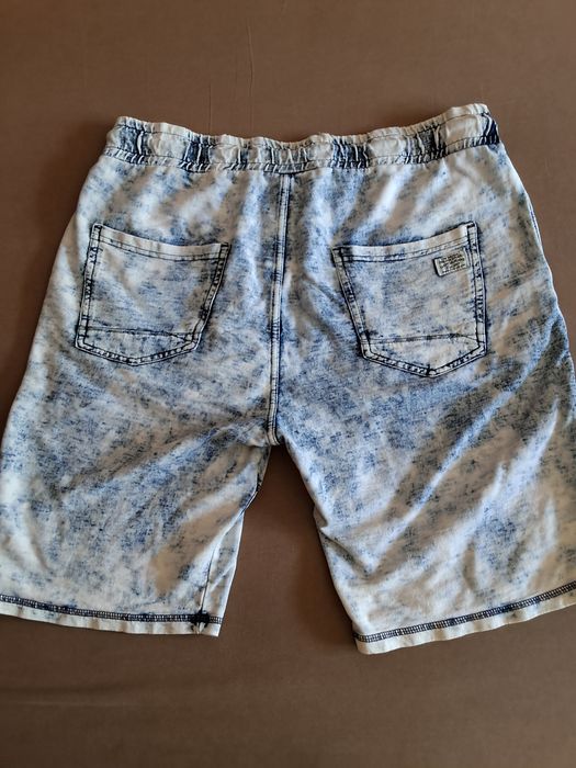 Nike / Garcia Jeans