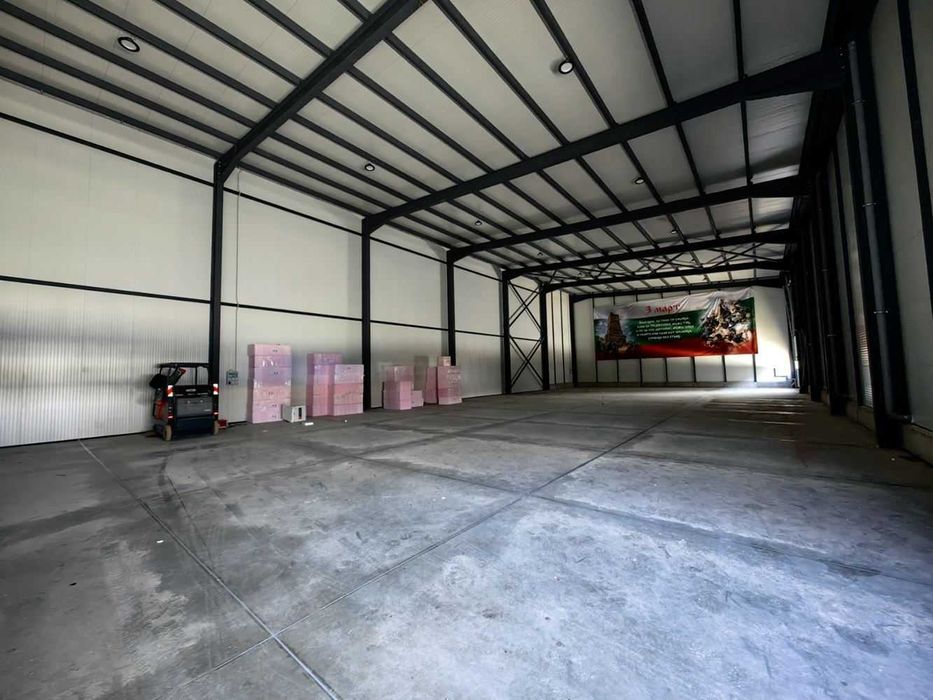 Продава се Склад в Пловдив, Индустриална зона - Север - 1010 кв.м за 987 €/кв.м - Снимка #2