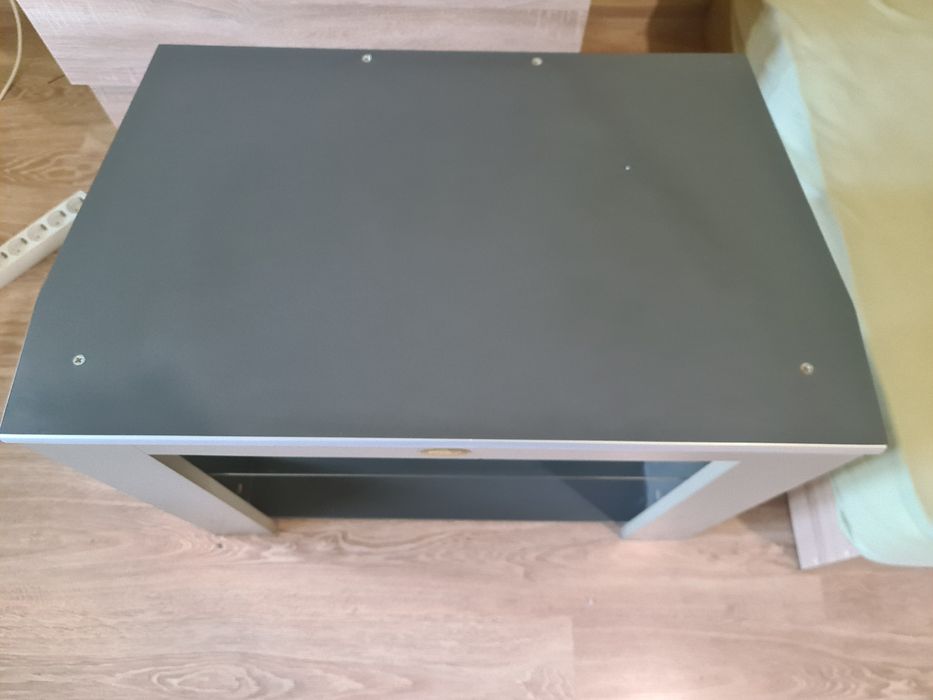 Телевизионна масичка