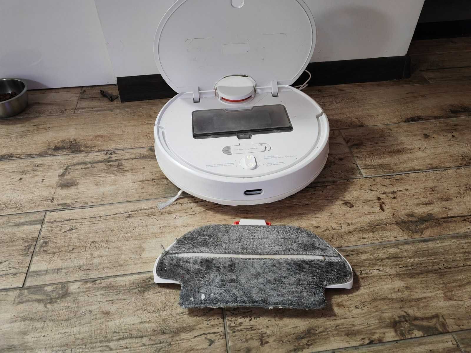 Робот за почистване Xiaomi Mi Vacuum Mop Pro гр. Сливен Българка • OLX.bg