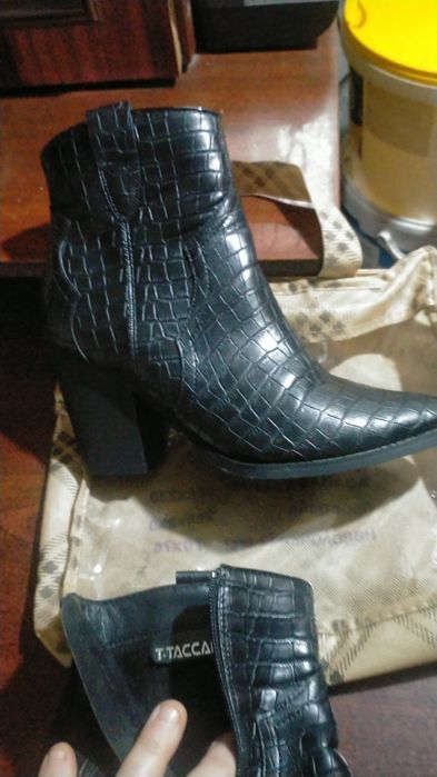 Продам  новые казачки.