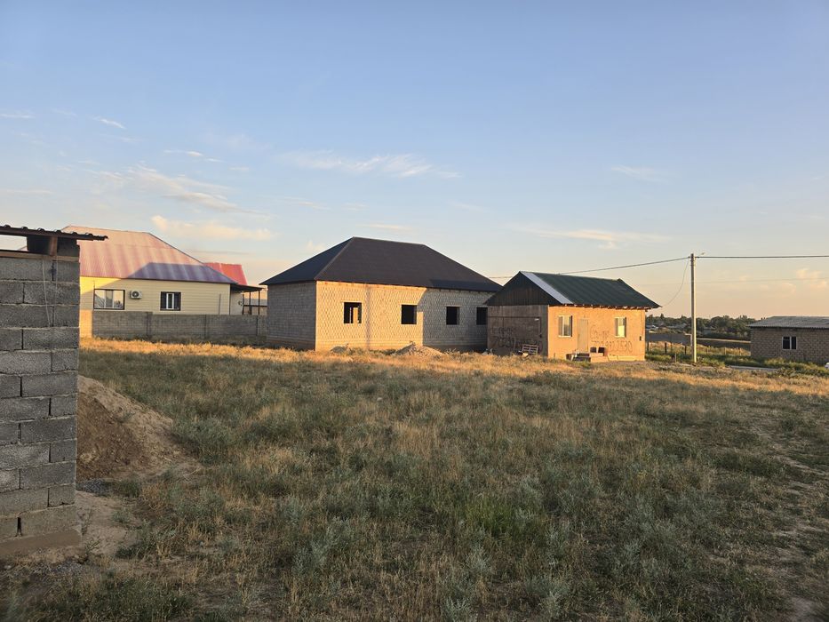 Жер, времянкасымен сатылады