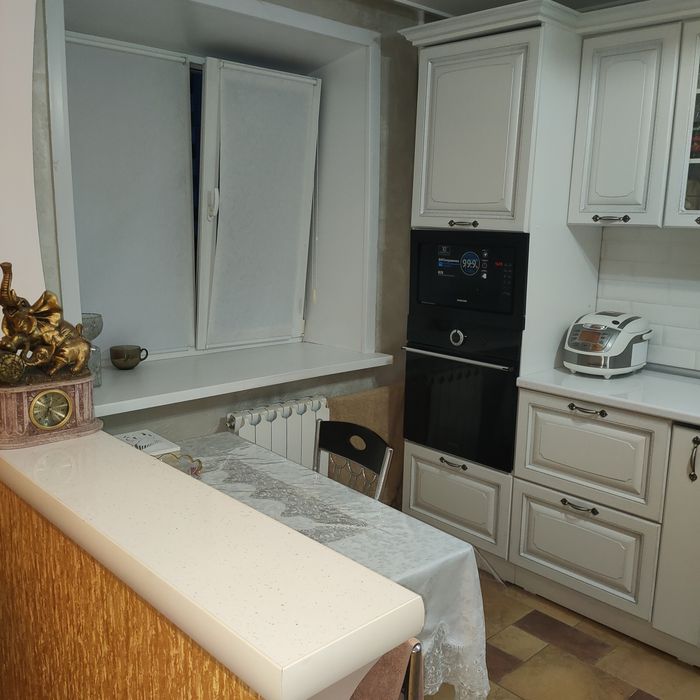 Продам квартиру 3 комнатную
