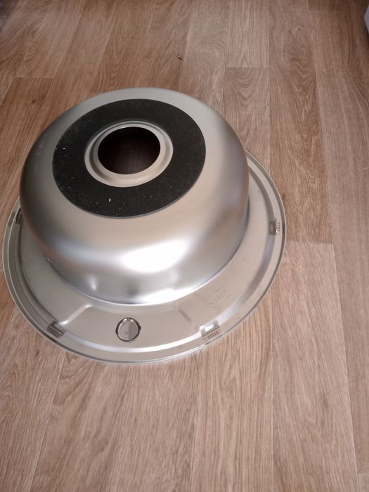 Продам куханную раковину