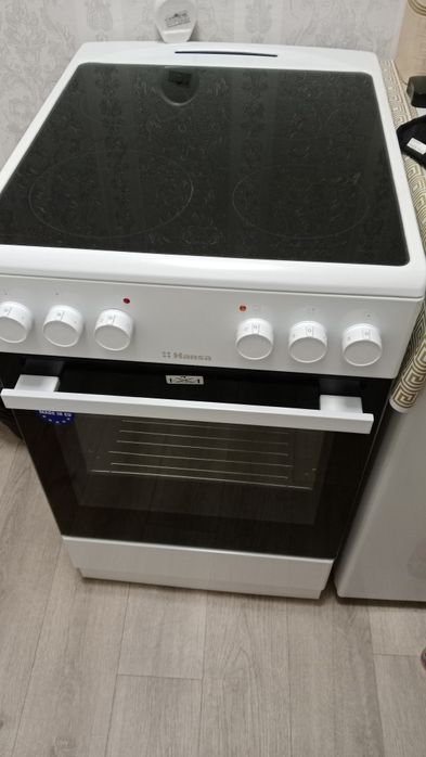 Электическая плита