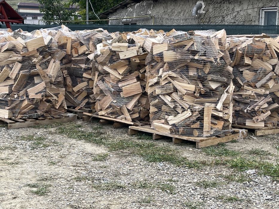 Lemn foc paletizat/ lemn pentru foc/lemn fag soba
