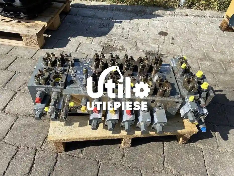 distribuitor hidraulic liebherr a900c a904c a914c a924c + piese