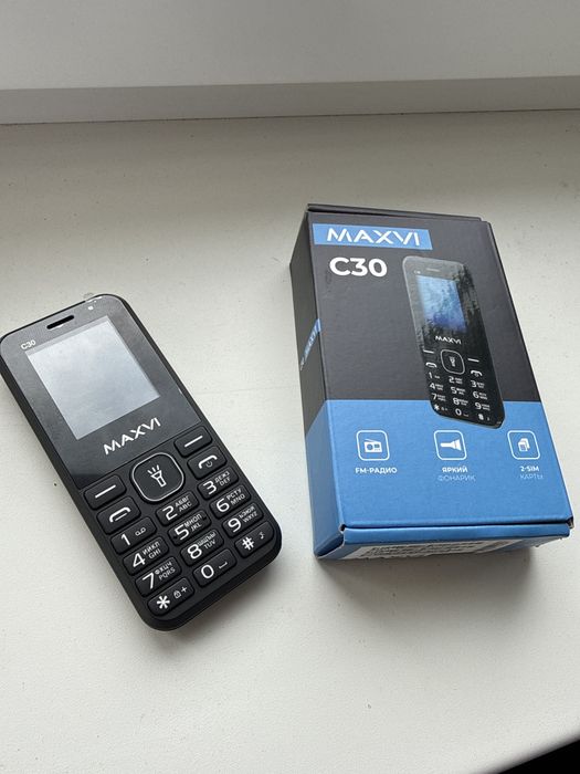 Maxvi C30,кнопочный телефон