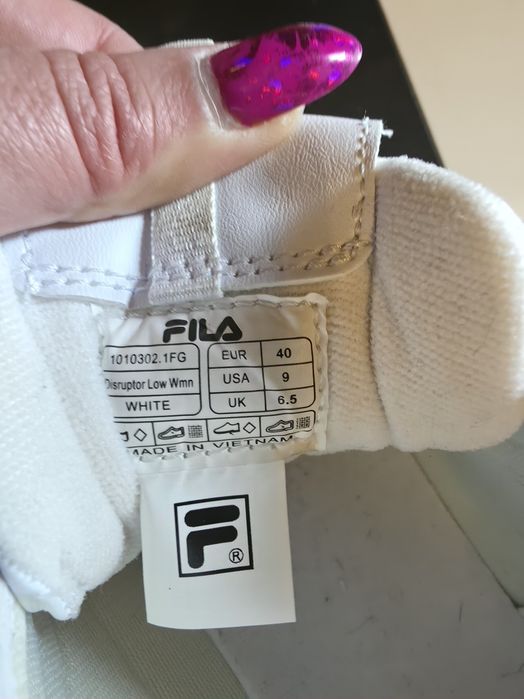 Fila disruptor бял цвят .Обувани веднъж малки са ми затова ги продавам.