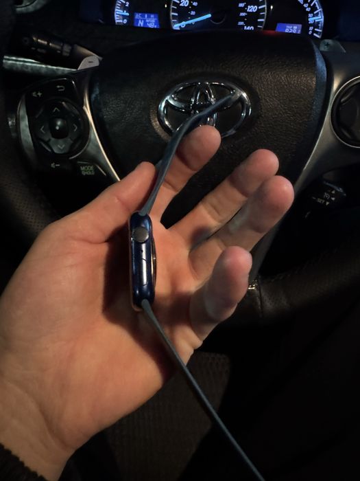 Продам Apple watsh 6