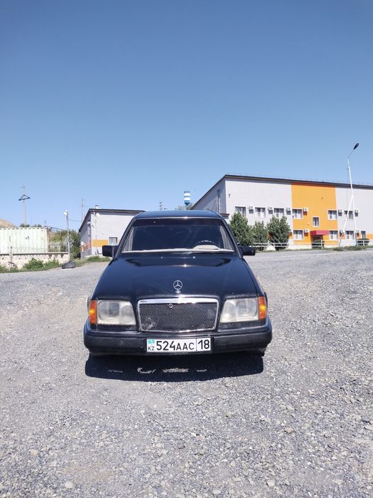 Продам автомобиль Мерседес Бенц